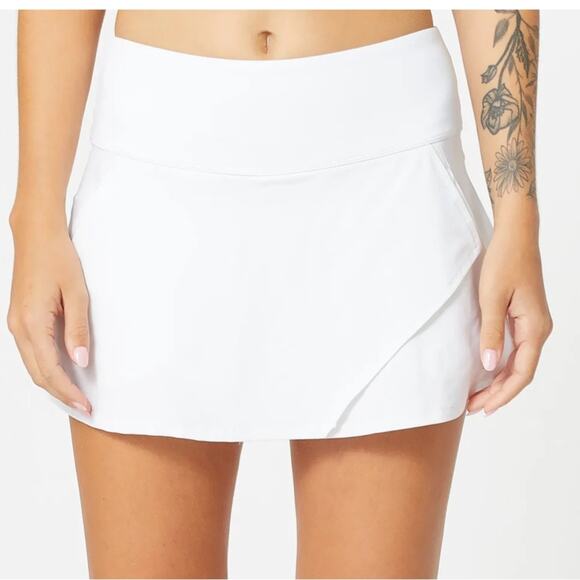 New EleVen Essentials Fly‎ II White Skirt Skort Small - Picture 1 of 10